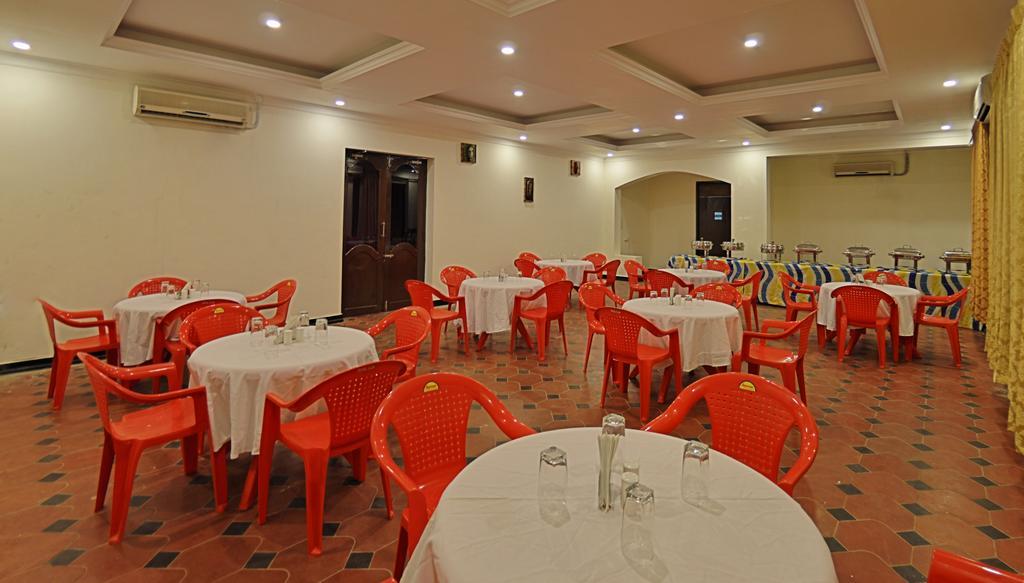 Royal Club Hotel Chennai Eksteriør billede